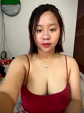 Snapshot of maianhcute chatting on October 25, 1:57 am maianhcute online show from October 25, 1:57 am