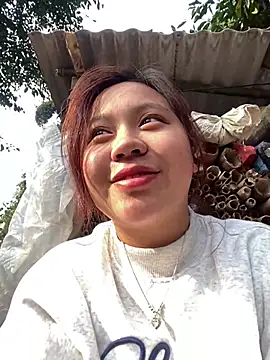 Snapshot of maianhcute chatting on January 13, 7:46 am maianhcute online show from January 13, 7:46 am