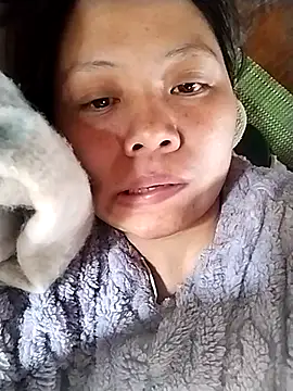 venu00 online show from February 14, 3:25 am