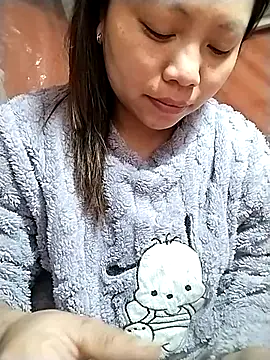 venu00 online show from March 9, 2:26 am