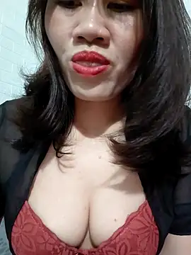 Singlemom69x online show from May 12, 1:36 am