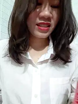 Singlemom69x online show from May 16, 2:19 am