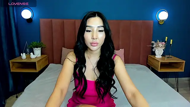 Jennifer Munoz online show from October 15, 8:03 am