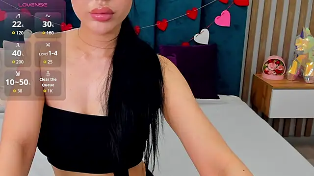 Jennifer Munoz online show from April 23, 5:52 am