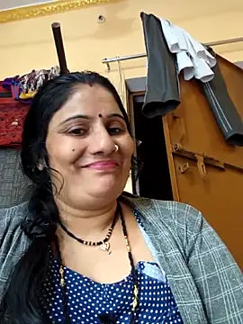 Snapshot of Rakhi99x chatting on October 25, 3:03 am Rakhi99x online show from October 25, 3:03 am