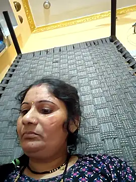 Snapshot of Rakhi99x chatting on October 28, 9:24 am Rakhi99x online show from October 28, 9:24 am