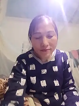 YAYAA-502 online show from November 21, 12:04 pm