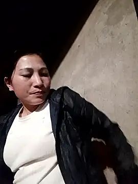 YAYAA-502 online show from January 12, 11:59 am