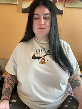 DazzzlingDame online show from March 29, 8:25 am