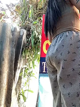 Clara8899 online show from April 1, 1:06 am