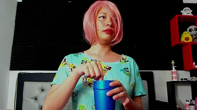 Snapshot of Akalidemon chatting on December 20, 3:57 am Akalidemon online show from December 20, 3:57 am