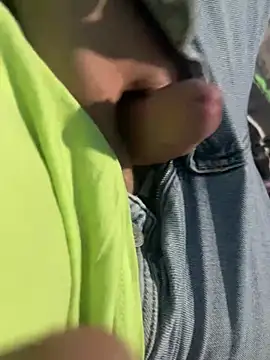 Snapshot of Daniel_cornel chatting on February 24, 9:46 pm Daniel cornel online show from February 24, 9:46 pm