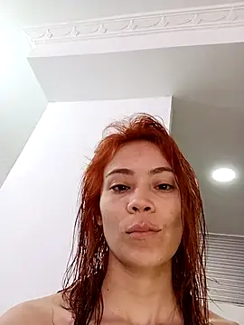 dulcelatin21 online show from September 12, 3:34 pm