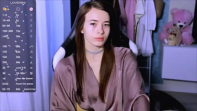 ZoyaMill online show from September 23, 4:37 am