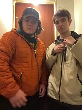 desiredude9 online show from February 1, 2:04 pm