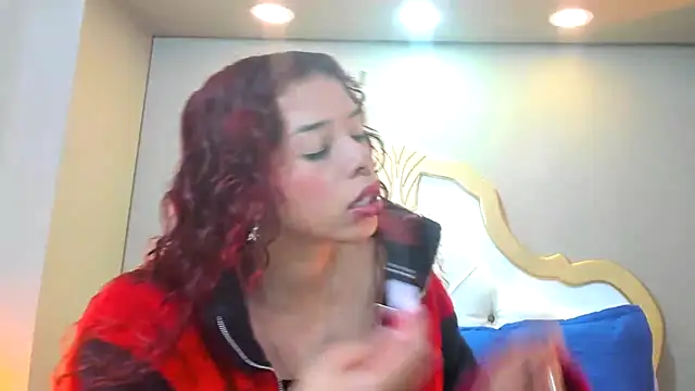 AteneaGreyy online show from February 3, 11:59 am