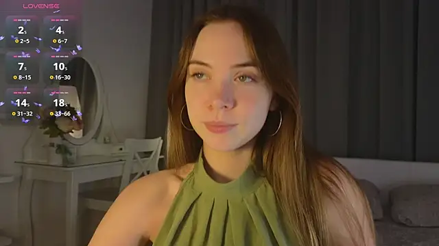 CarollSmithh online show from September 21, 8:10 pm