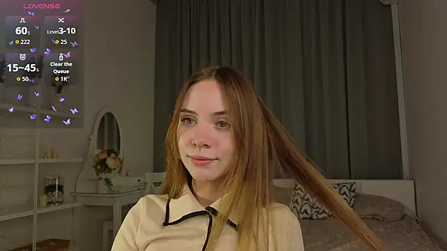 CarollSmithh online show from September 22, 8:44 pm