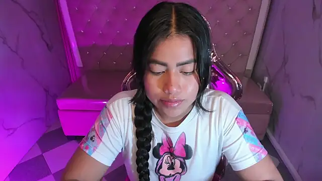 Victoria b  online show from October 2, 7:43 pm