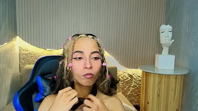 Agnis ink r online show from October 16, 3:29 am