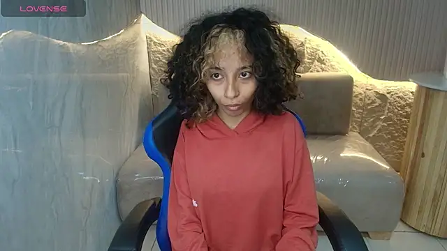 Agnis ink r online show from November 4, 12:48 pm