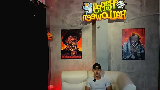 Snapshot of Manuel_FPG chatting on October 13, 12:43 am Manuel FPG online show from October 13, 12:43 am