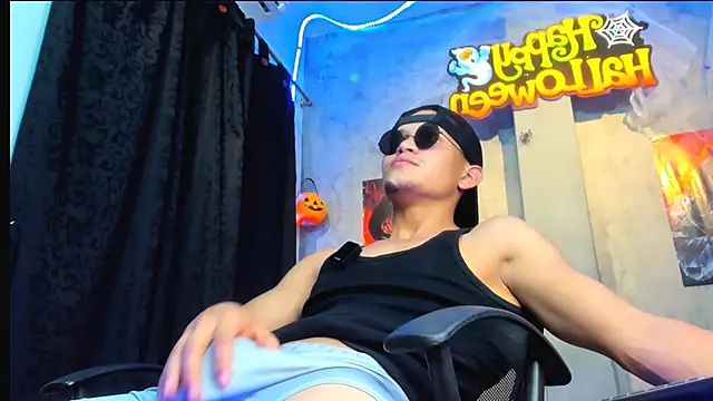 Snapshot of Manuel_FPG chatting on October 27, 1:20 am Manuel FPG online show from October 27, 1:20 am