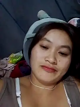 lusy-bae online show from November 6, 1:45 pm