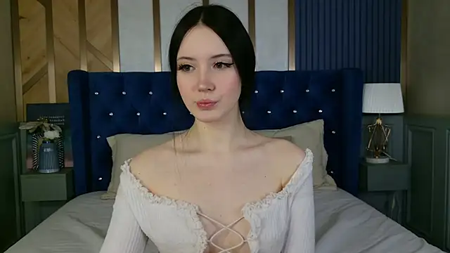 GraceMartinos online show from March 9, 8:35 pm