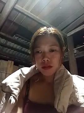 Snapshot of Ngocmi909 chatting on November 5, 2:17 pm Ngocmi909 online show from November 5, 2:17 pm