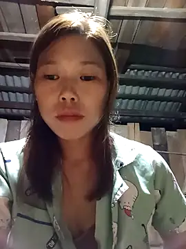 Snapshot of Ngocmi909 chatting on November 8, 1:00 pm Ngocmi909 online show from November 8, 1:00 pm