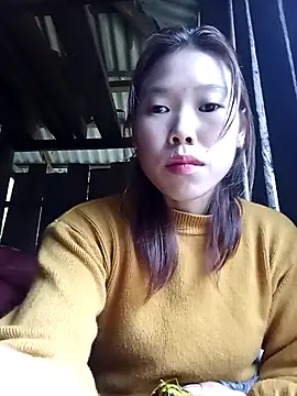 Snapshot of Ngocmi909 chatting on November 18, 1:33 am Ngocmi909 online show from November 18, 1:33 am