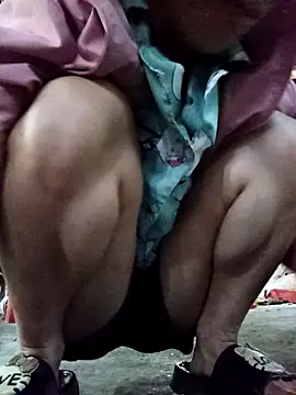 Snapshot of Ngocmi909 chatting on December 4, 4:44 am Ngocmi909 online show from December 4, 4:44 am