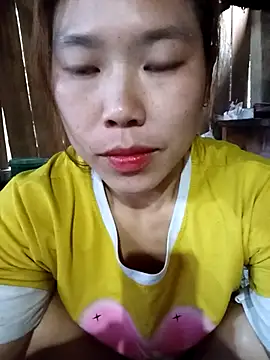 Snapshot of Ngocmi909 chatting on January 17, 12:37 am Ngocmi909 online show from January 17, 12:37 am