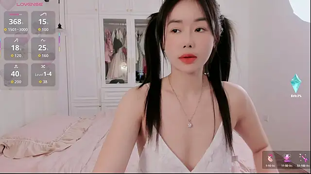 Snapshot of strawberry-ni chatting on October 14, 4:13 am strawberry-ni online show from October 14, 4:13 am