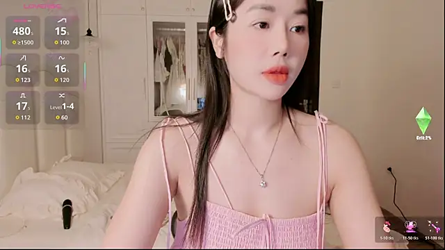 Snapshot of strawberry-ni chatting on October 20, 11:21 am strawberry-ni online show from October 20, 11:21 am