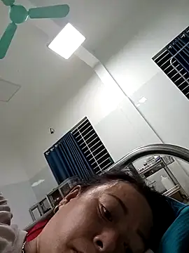 Snapshot of Sa2mh20 chatting on October 16, 6:31 pm Sa2mh20 online show from October 16, 6:31 pm