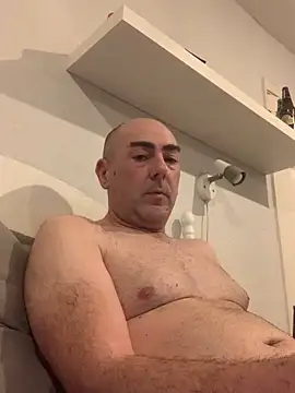 Snapshot of Richmcgee chatting on February 20, 8:53 pm Richmcgee online show from February 20, 8:53 pm