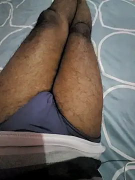 Snapshot of boybabyshaan45 chatting on September 10, 7:03 pm boybabyshaan45 online show from September 10, 7:03 pm