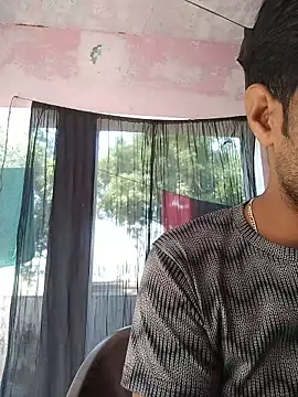 Snapshot of Miss_Sahiba chatting on December 2, 5:02 am Miss Sahiba online show from December 2, 5:02 am