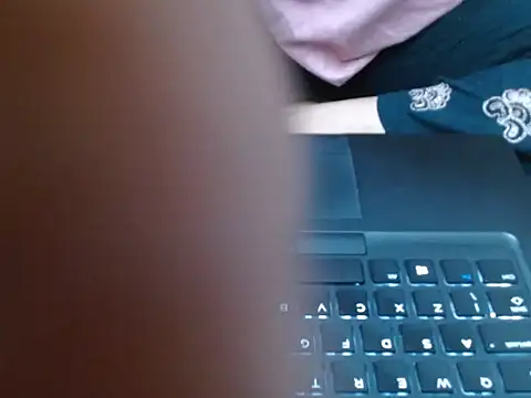 Vaani Singha online show from October 11, 3:32 pm