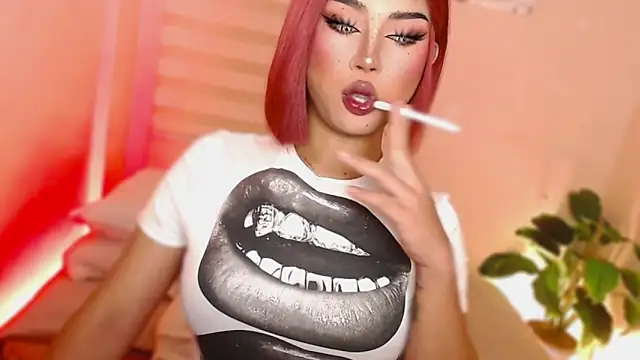 Snapshot of MissRumi_Hunter chatting on December 1, 8:30 am MissRumi Hunter online show from December 1, 8:30 am