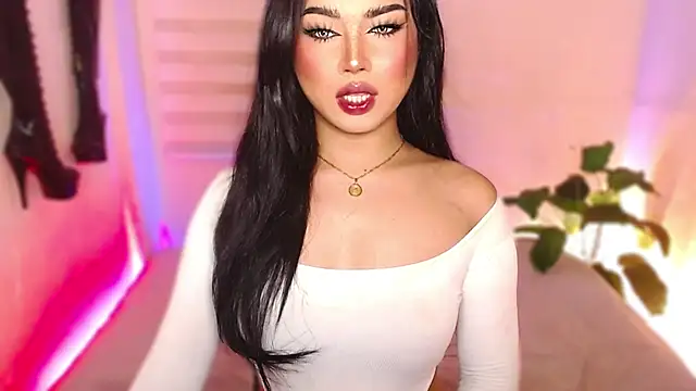 Snapshot of MissRumi_Hunter chatting on February 2, 3:44 pm MissRumi Hunter online show from February 2, 3:44 pm