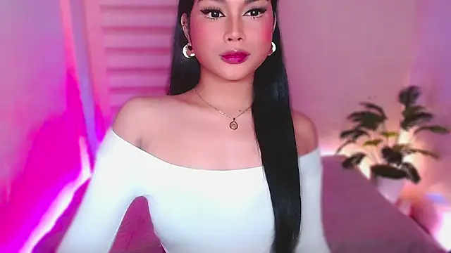 MissRumi Hunter online show from May 15, 12:28 am