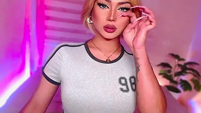 MissRumi Hunter online show from June 27, 7:52 pm