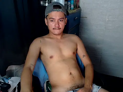 Snapshot of Tempting_jon chatting on April 25, 3:09 am Tempting jon online show from April 25, 3:09 am
