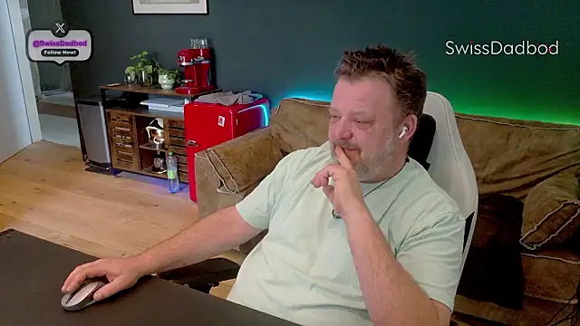 SwissDadbod online show from March 12, 11:49 am