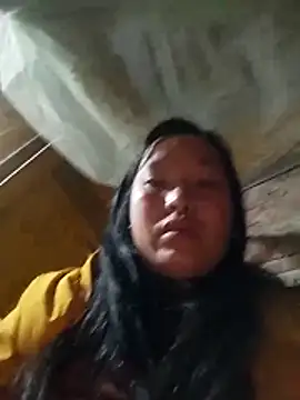 miss-su online show from March 3, 8:59 pm