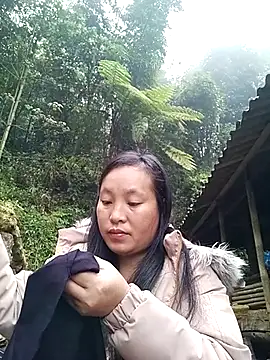 miss-su online show from March 13, 1:45 am