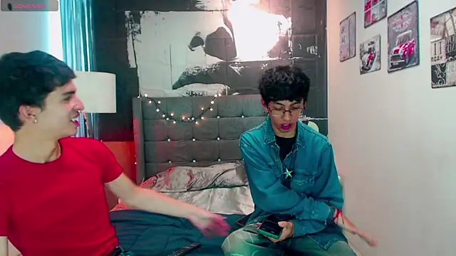 Snapshot of maik_x_dave chatting on October 31, 2:51 pm maik x dave online show from October 31, 2:51 pm